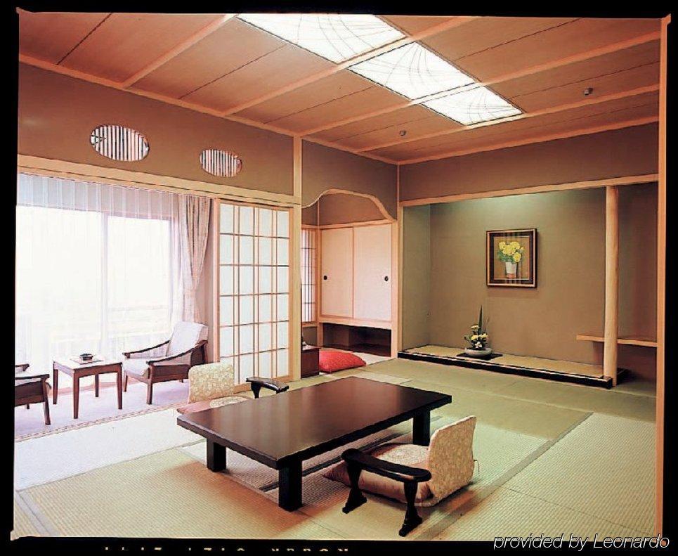 ホテル 金城館 熱海市 エクステリア 写真
